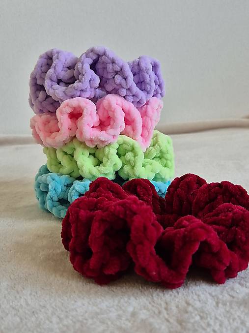 Scrunchie gumičky do vlasov - farebné (Zelená)