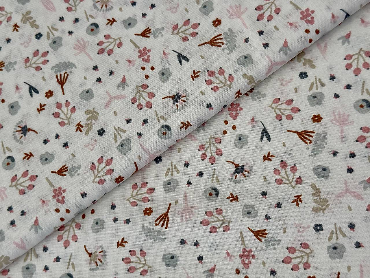 100% BAVLNA /PUDROVE KVETNKY