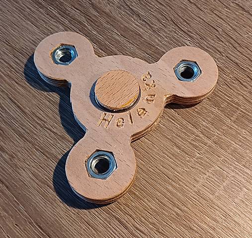 Iné - Drevený spinner - 17400040_