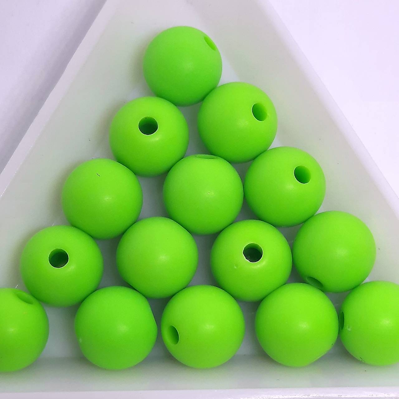 Plastové matné korálky 10mm-10ks (zelená svetlá)