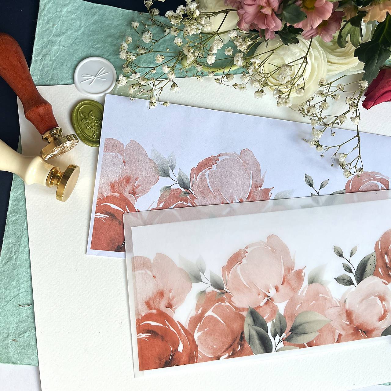 darčeková / gratulačná / svadobná obálka DL Červené kvety