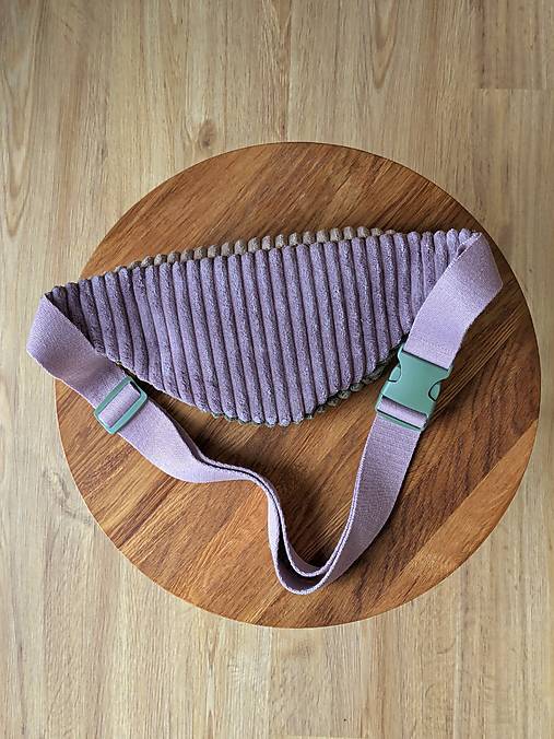 Menčestrová ľadvinka - zelenofialová