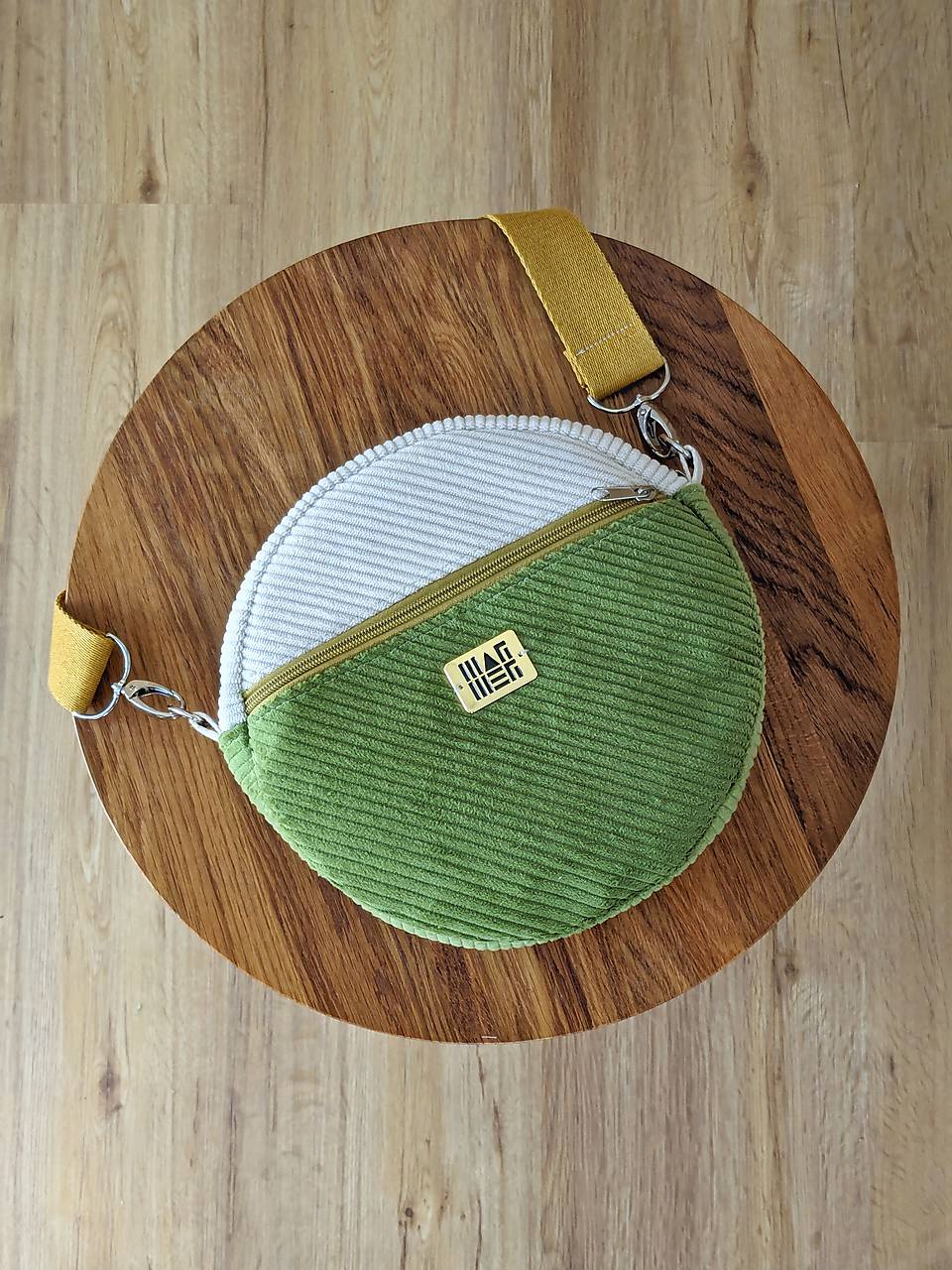 Menčestrová kabelka  M U L T I  - zelenobiela