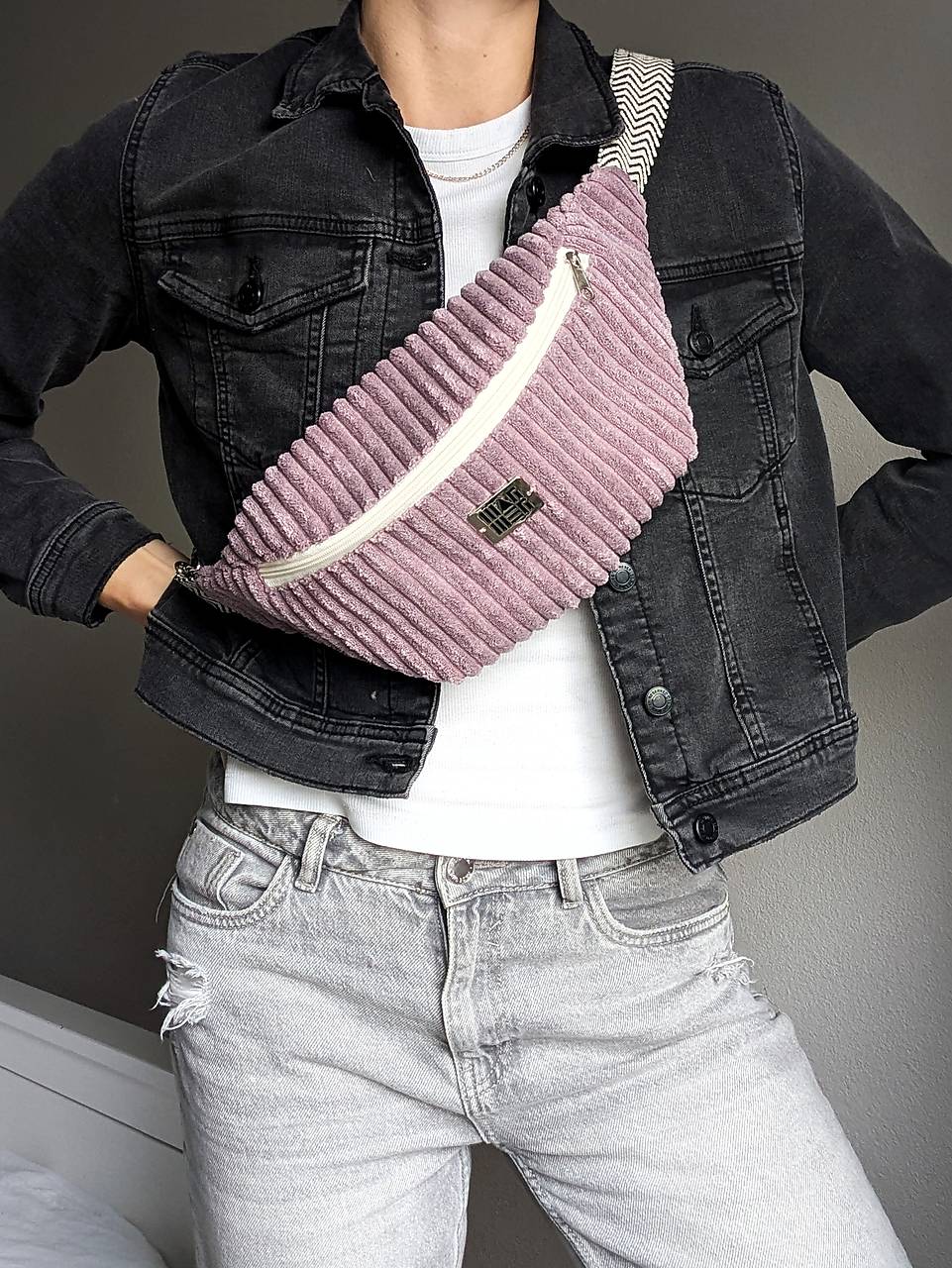 Menčestrová ľadvinka - fialová