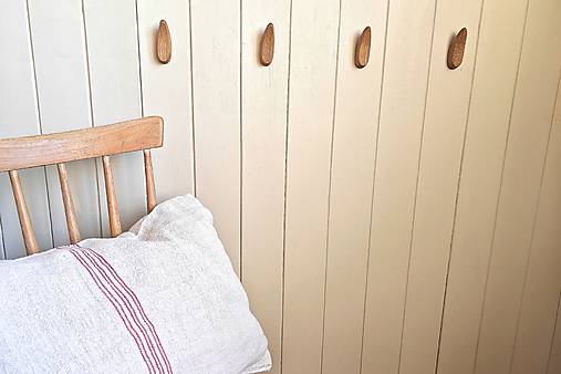 Nástenný vešiak PRINCESS drevo dub