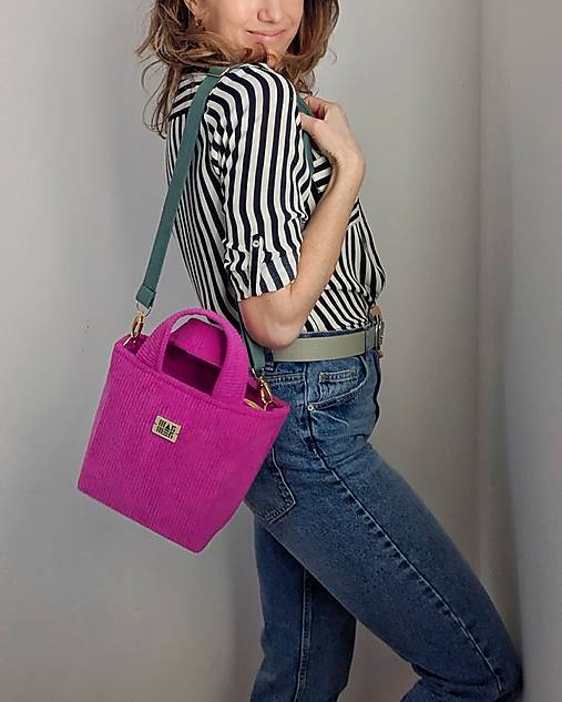 Kabelka  L I N A - cyklamenová