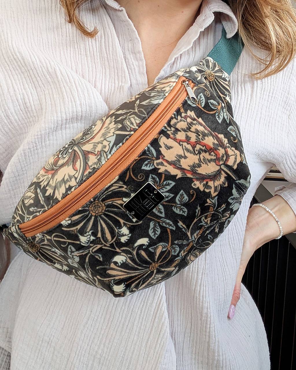 Ľadvinka - kvetová zamatová