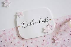 Papiernictvo - Svadobná kniha hostí - kvietky 20x25 - 17418479_