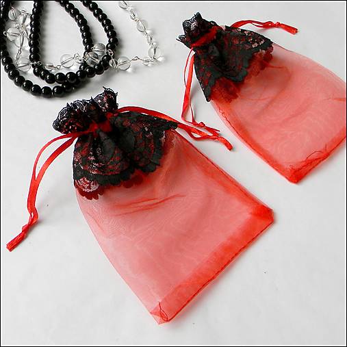 Taštičky - Gotické červené vrecúško na drobnosti - 17422149_