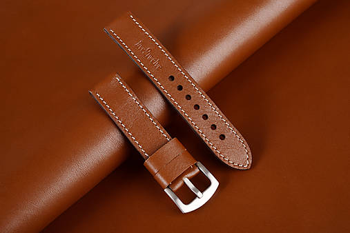 Náramky - Kožený remienok Apple Watch 1-10 a Ultra,  Classic, svetlohnedý Camel, béžové prešitie - 17428133_