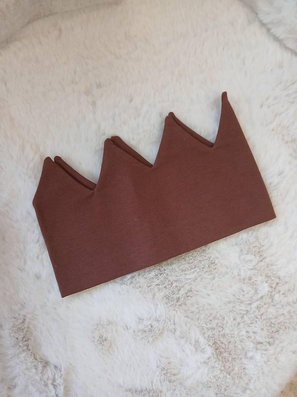 Korunka veľkosť M (hnedá)