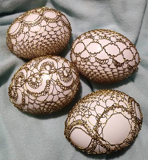 Dekorácie - Kraslice "Drôtované zlaté"  - 17431121_