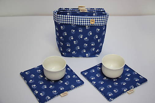 Úžitkový textil - Podšálky Bílé květy na modré II. - 17429234_