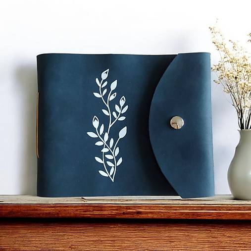 Papiernictvo - Kožený minialbum 13x16 cm Bylinky na instax/polaroid - 17433012_