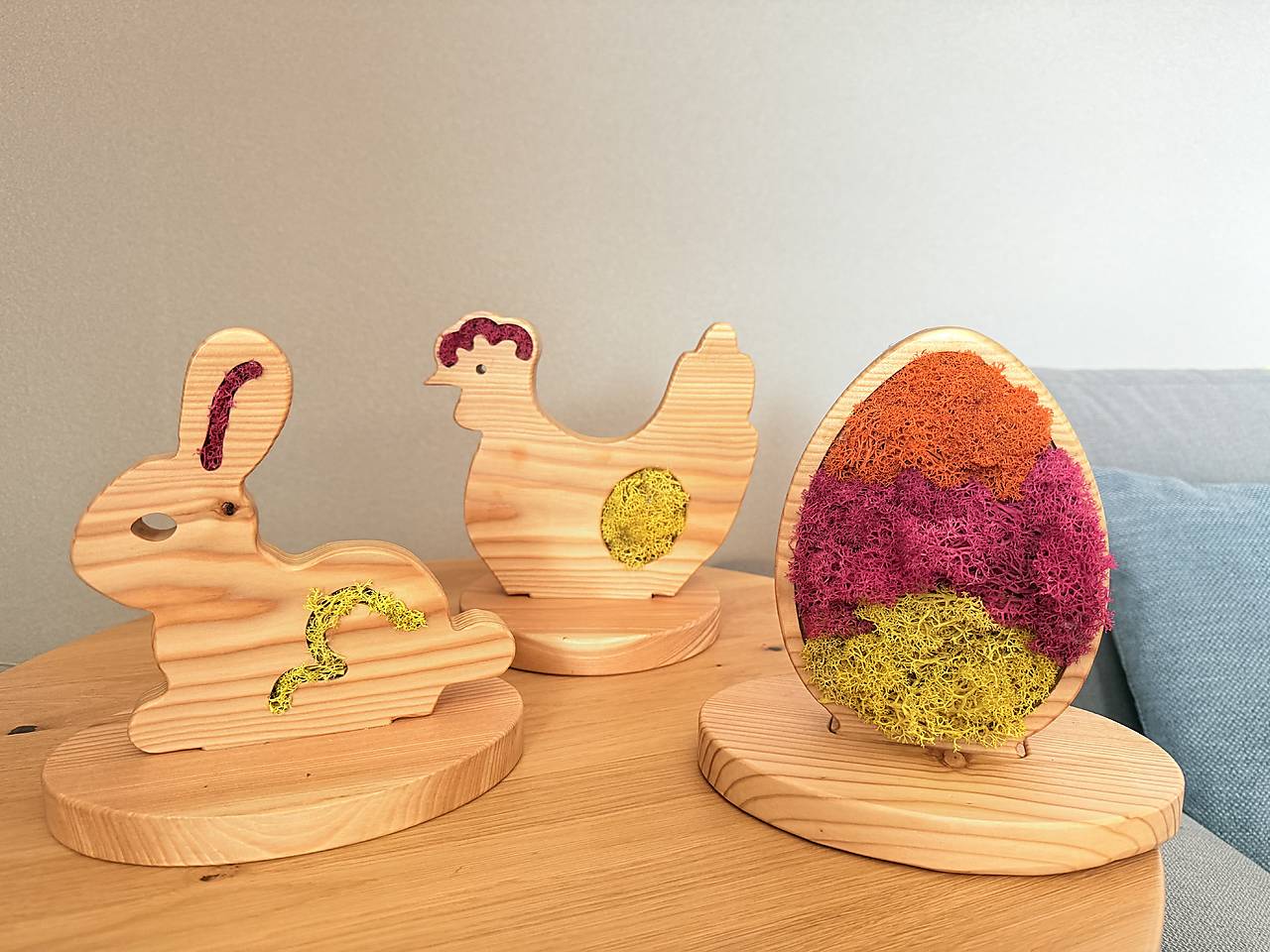 Veľkonočné machovo-drevené ozdoby 