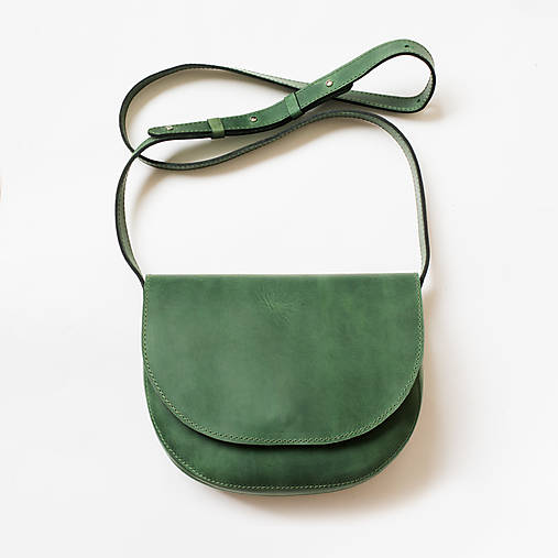 Kabelky - Kožená crossbody kabelka SADDLE MIDI | zelená (Pull-up) - 17439666_