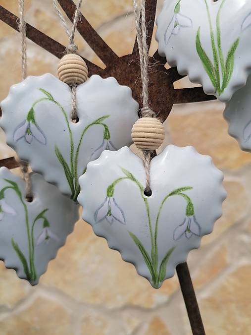 Dekorácie - Srdiečko so snežienkami - 17443916_