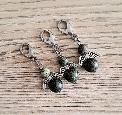 Kľúčenky - Minerálový minianjelik (Serpentinit) - 17450467_