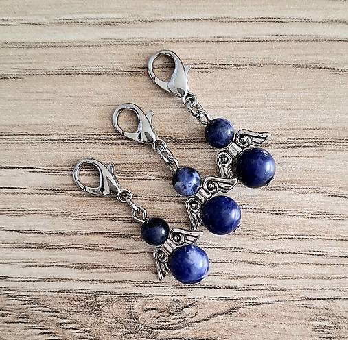 Kľúčenky - Minerálový minianjelik (Sodalit) - 17450485_