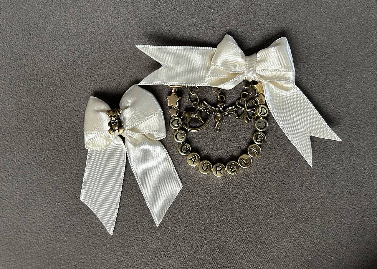 Set pre bábätko - okrasná mašlička na kočík/vajíčko s menom + jednoduchá mašlička