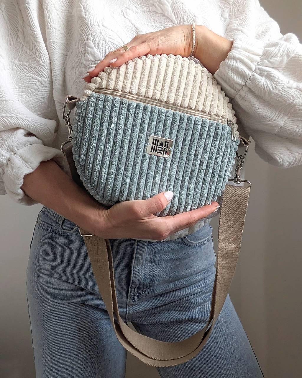 Menčestrová kabelka  M U L T I  - béžovo-mentolová