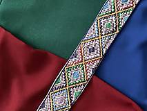 Opasky - Ručne vyšívaný opasok inšpirovaný slovenskou ľudovou výšivkou (Horehronie - stredné Slovensko) - 17450999_