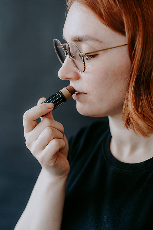 Pleťová kozmetika - Balzam na pery s pravou čokoládou Aztec secret - 17455159_