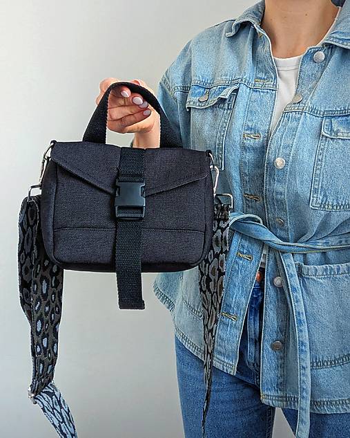Unisex kableka  A A R O N - čierna