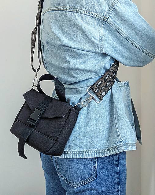 Unisex kableka  A A R O N - čierna