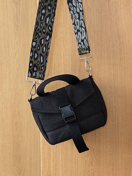 Unisex kableka  A A R O N - čierna
