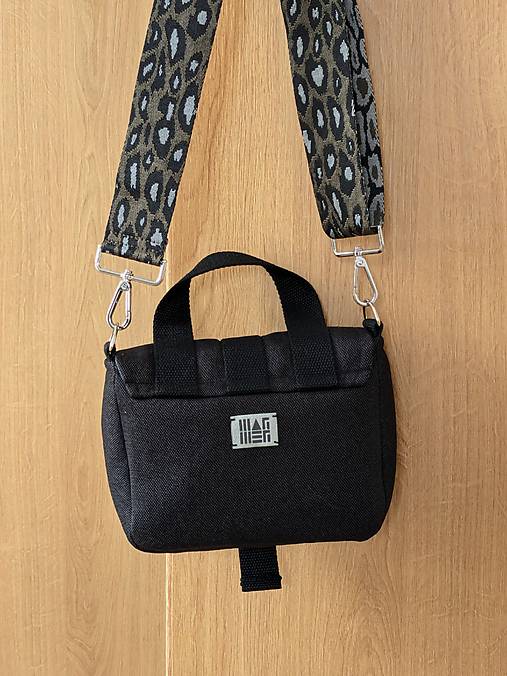 Unisex kableka  A A R O N - čierna