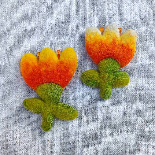 Brošne - ...plstená brošňa - tulipán... - 17460146_
