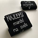 Ponožky, pančuchy, obuv - Maľované ponožky k výročiu/svadbe “z toho už nevyzuješ / (Najlepší manžel na svete od …”(čierne)) - 17462576_