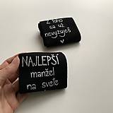 Ponožky, pančuchy, obuv - Maľované ponožky k výročiu/svadbe “z toho už nevyzuješ / (Najlepší manžel na svete od …”(čierne)) - 17462577_