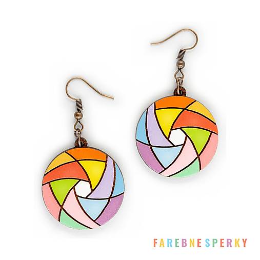 Náušnice - Drevené geometrické visiace náušnice – Hexa Spin, pestrofarebné 2 (kruhové) - 17462567_