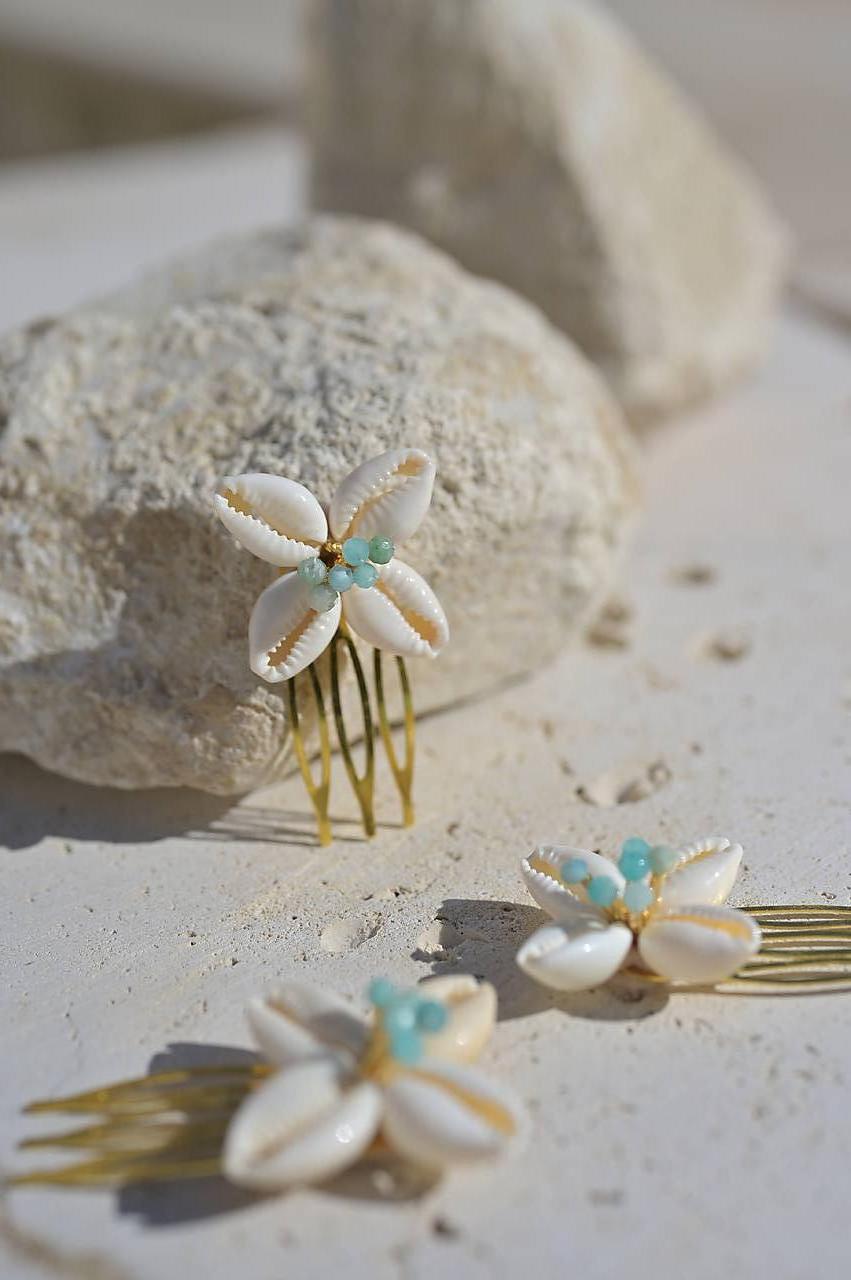 Mušľová ozdoba do vlasov