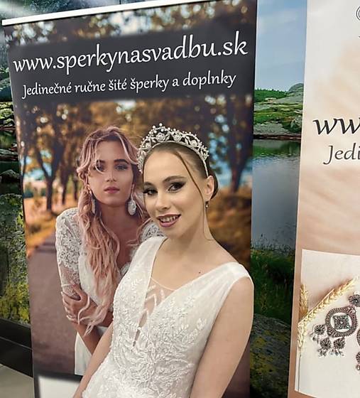 Vintage čipkovaná perlovo-krištáliková tiara