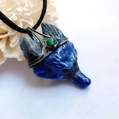 Náhrdelníky - Vlk Scout (lapis lazuli a jadeit) - 17476463_