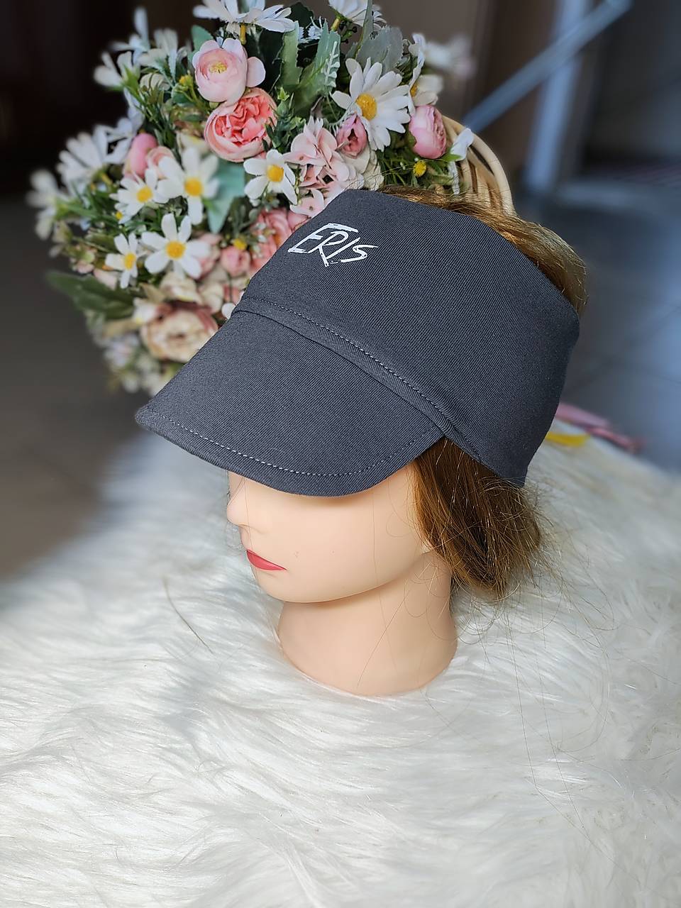 Čelenka so šiltom ŠEDÁ (alebo podľa vlastného výberu)