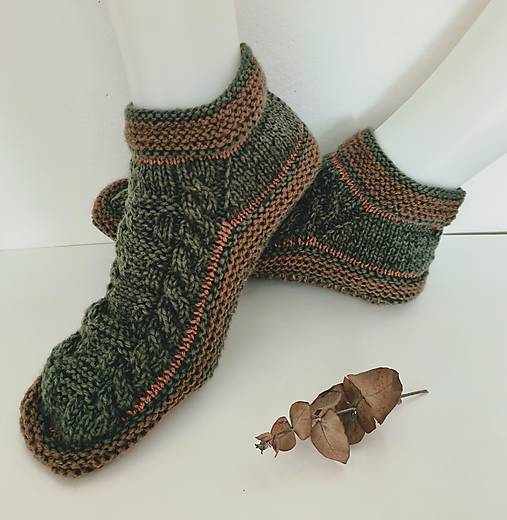 Ponožky, pančuchy, obuv - Pánske papuče 42-44 - 17478907_