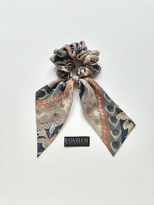Maxi scrunchie hodvábna (béžovo-zelená)