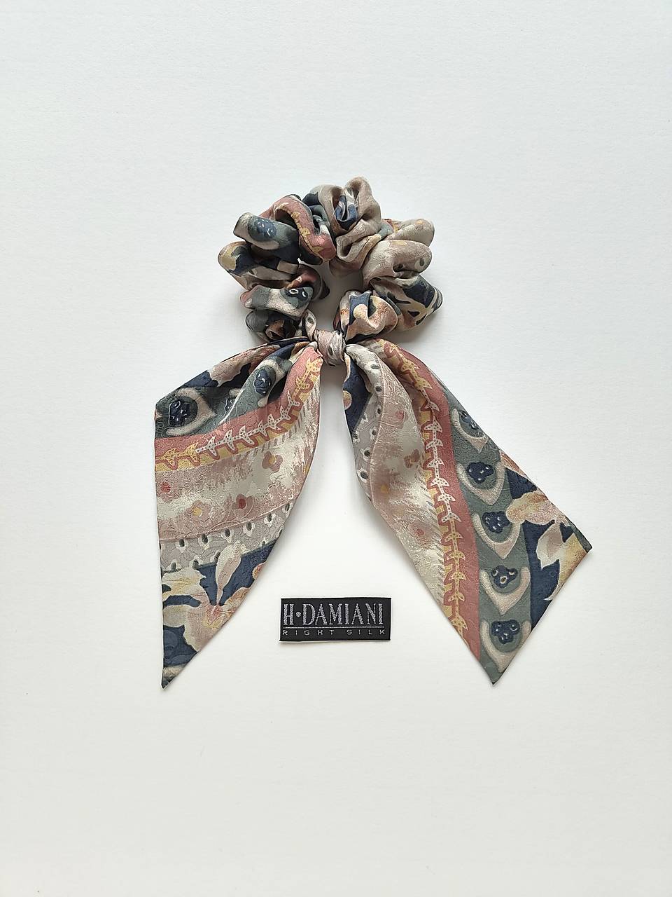 Maxi scrunchie hodvábna (béžovo-zelená)