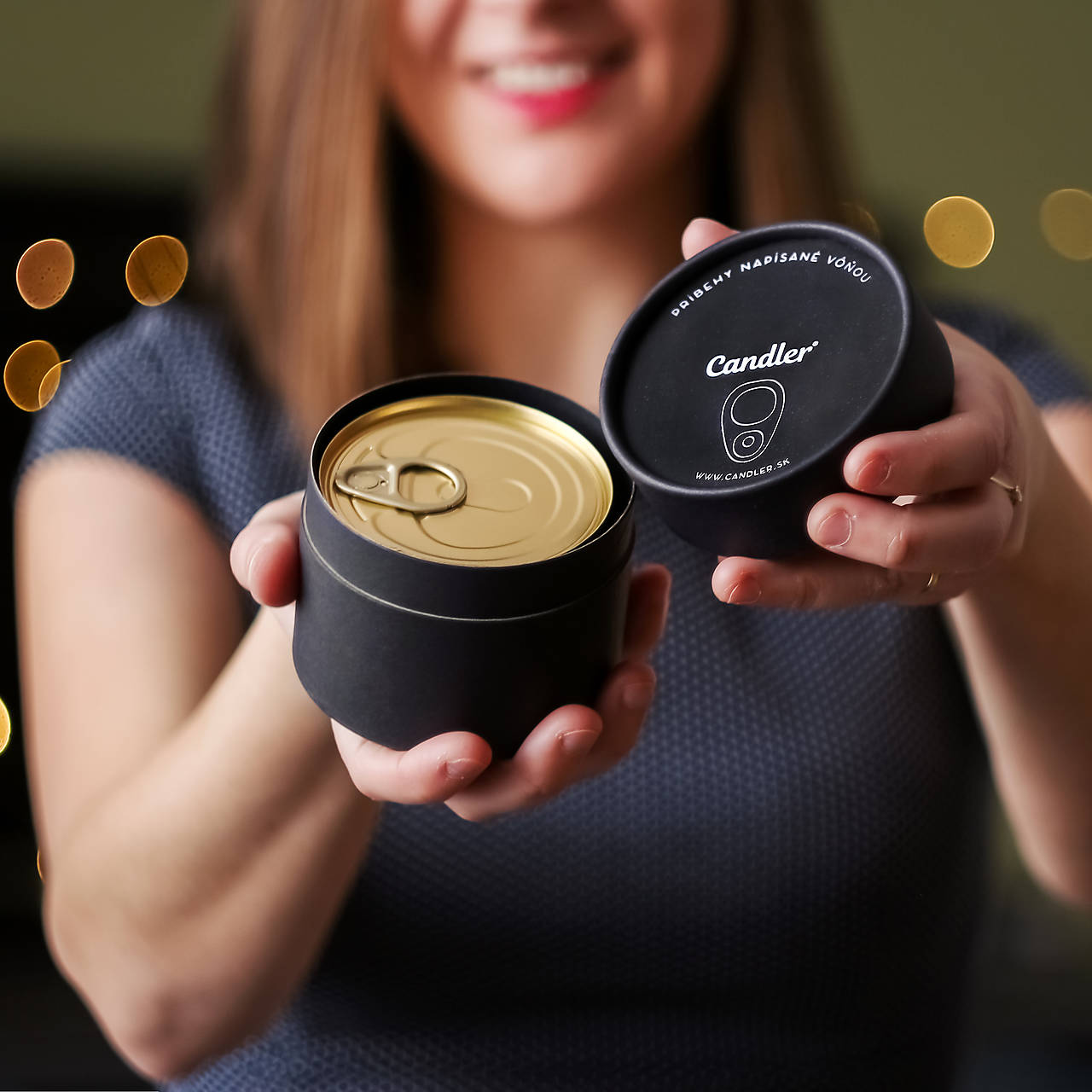 Candlerova flanelka (Sójová sviečka 140g + čierny TUBUS)