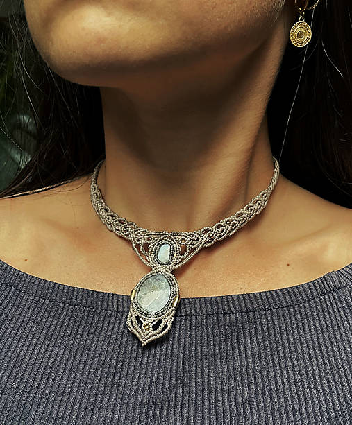 Náhrdelníky - Micro macramé choker Larimar+Mesačný kameň - 17484604_