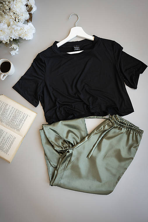 Nočná bielizeň - Crop top a dlhé nohavice - 17483766_