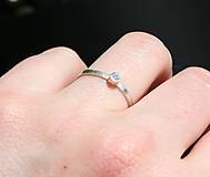 Prstene - Strieborný prsteň zirkón - 17488748_