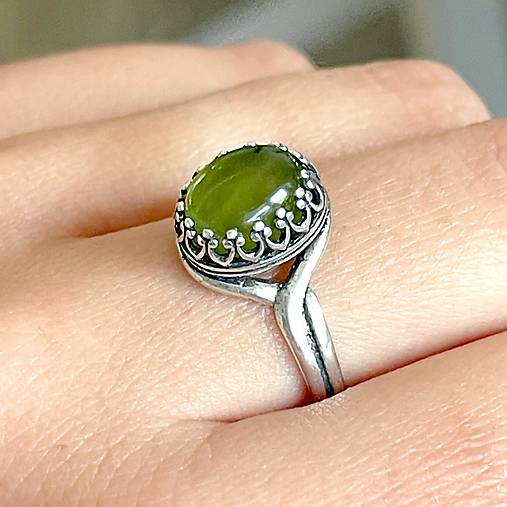 Natural Peridot Ag925 Silver Ring / Strieborný prsteň s olivínom prírodným E063