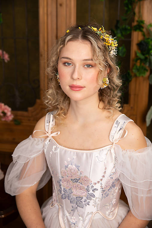 Kvetinová čelenka "príchod jari"