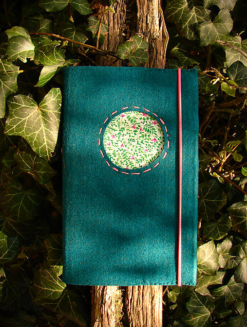 Papiernictvo - Kožuch/obal na knihu: r a s t l i n k y (smaragdová) - 17494670_