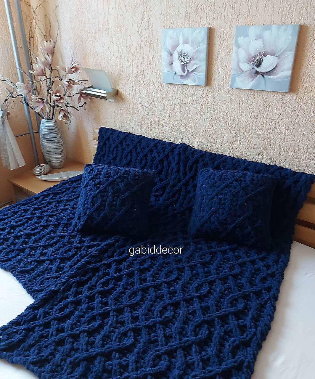 Jemnučká a ľahká deka z priadze alize puffy - šedá  (Deka, rozmer cca (160x 75) cm, farba temná modrá č. 58)
